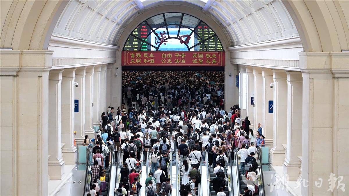 从“ 9个国家范围”到“ 9个州边界”，湖河已经