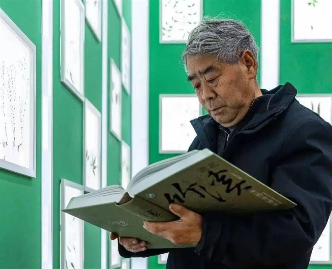 甘啟良工作照