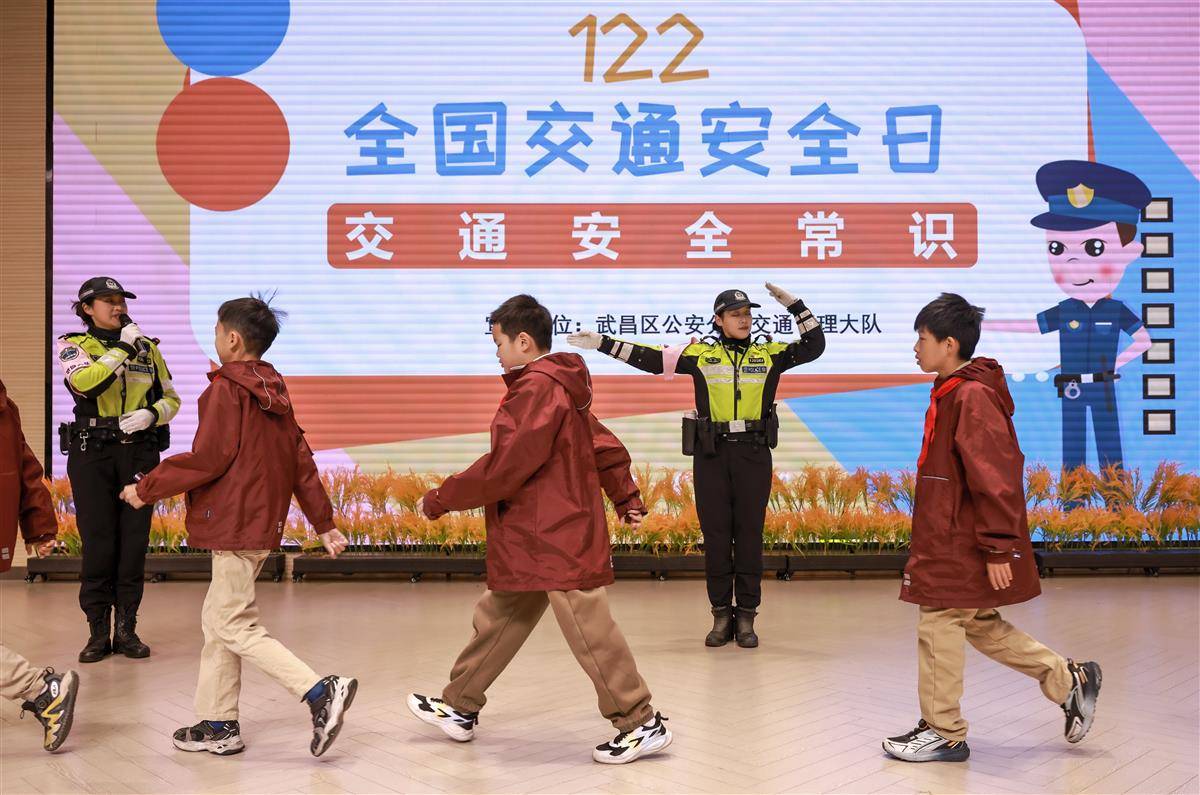微信图片_20251201180217_194_292.jpg