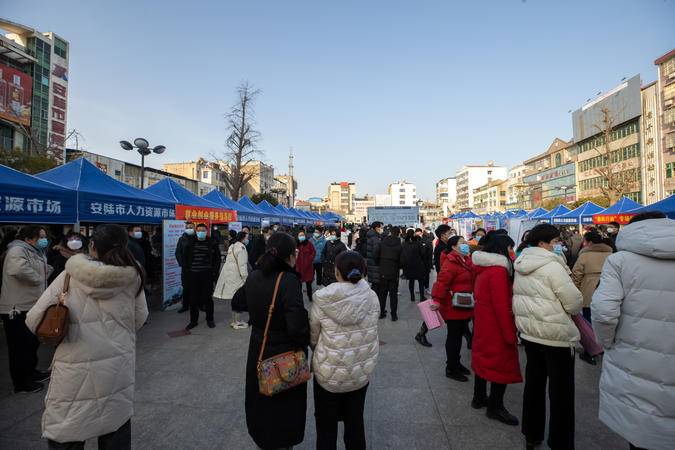 淮南夜场招聘信息_淮南夜场招聘_淮南夜总会招聘