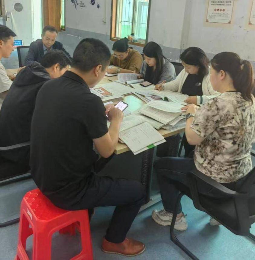 云梦县实验外国语学校喜获殊荣，教育教学质量载誉而归.docx
