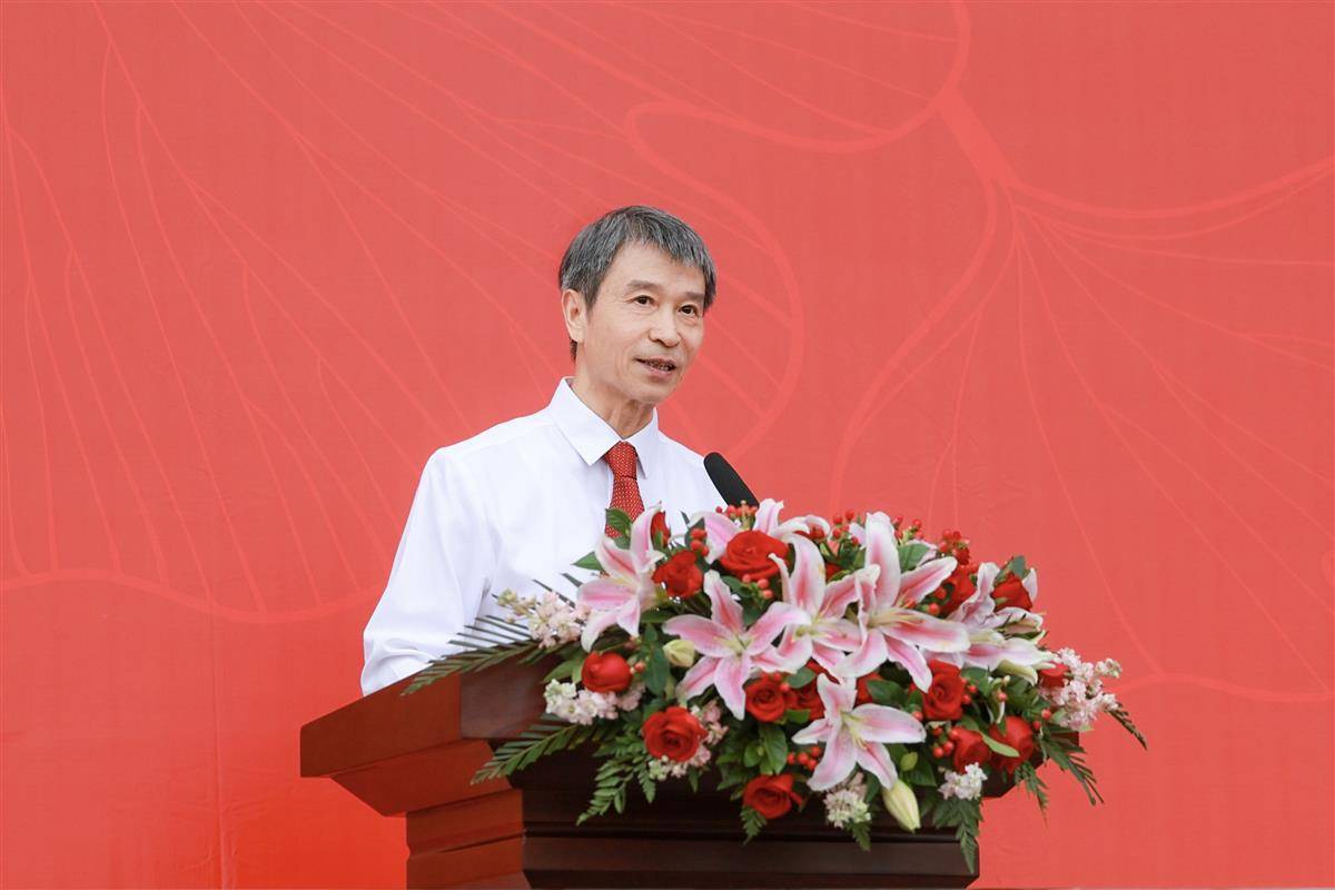 图为校长孔建益讲话 摄影：刘皓辰.JPG