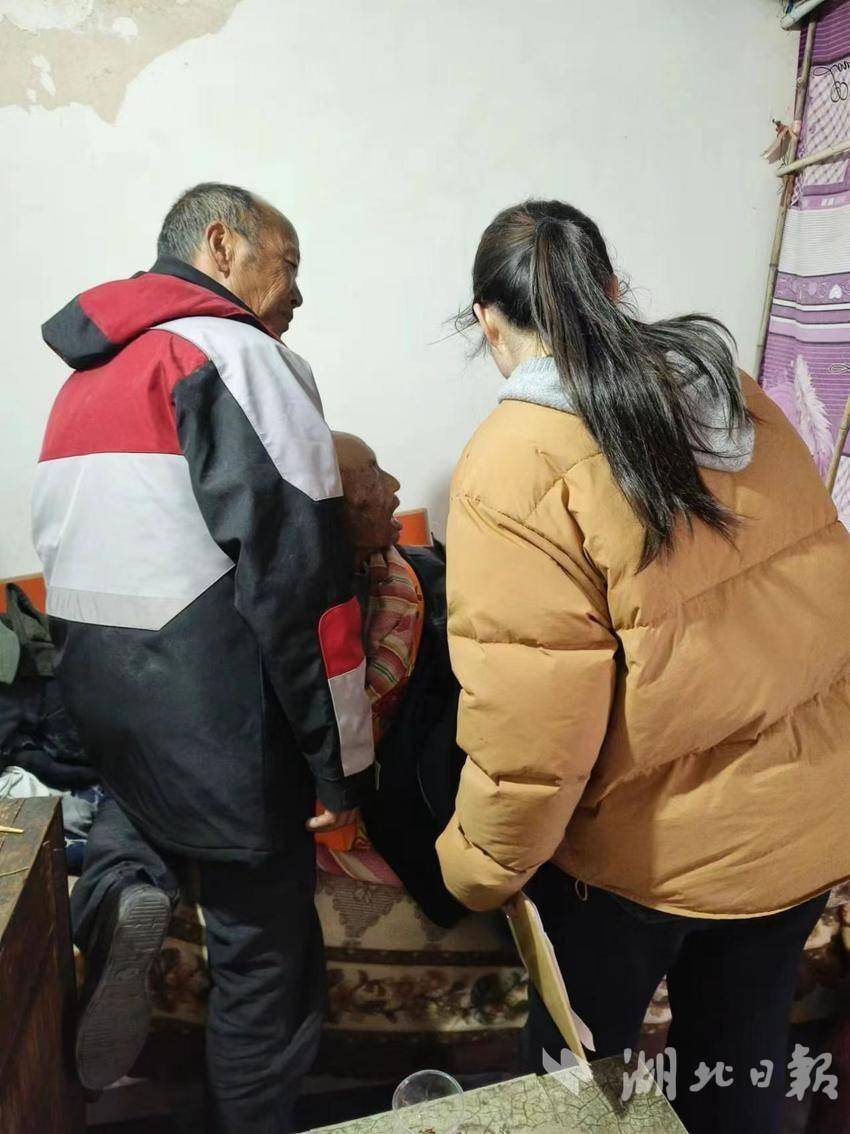 水坪镇：暖心服务送上门 养老认证“零距离”.docx