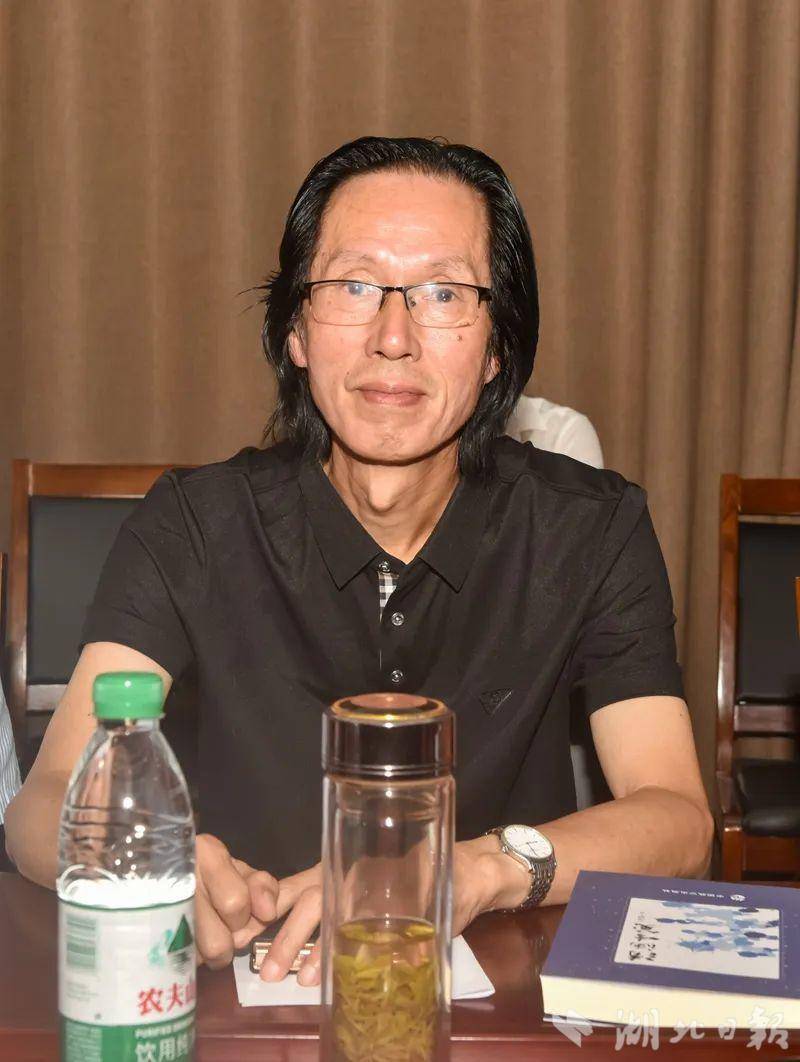 专家点评周路平新书《清涵吟笺》 - 湖北日报新闻客户端