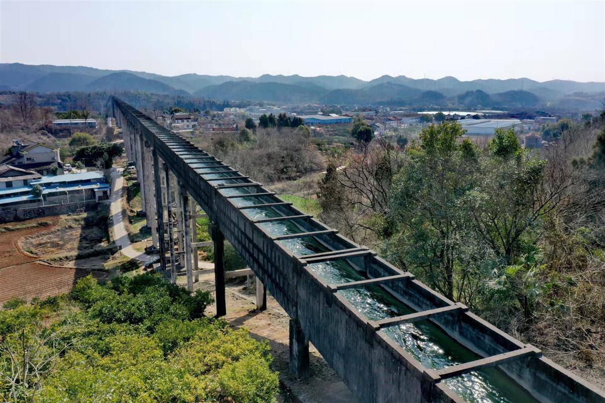 宜昌東風渠灌區宋家嘴渡槽拆除重建