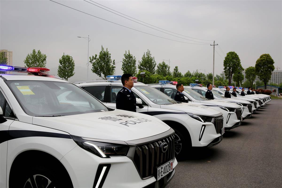 远安农村派出所配发警车让110再快一分钟