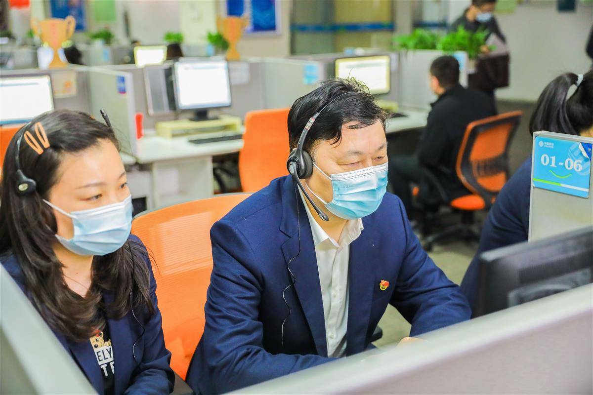 湖北移动领导班子当客服14个地下通道5g信号变满格