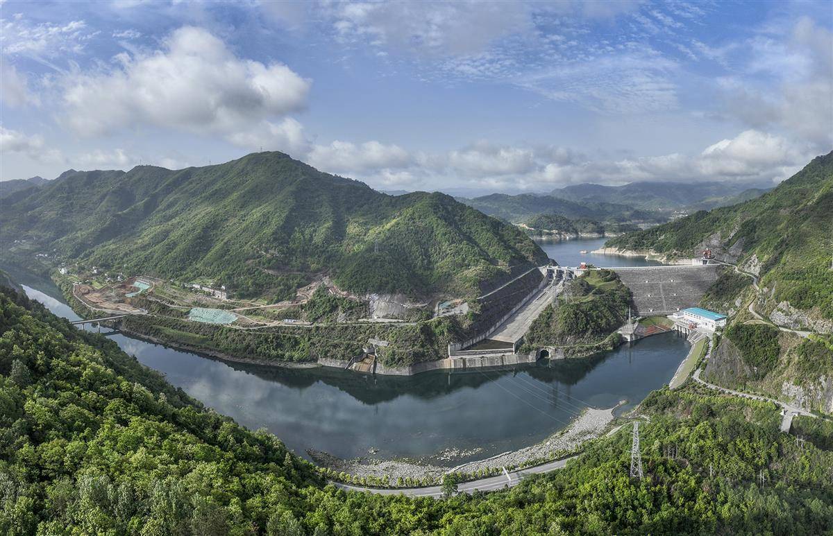 潘口水电站安全运行12年