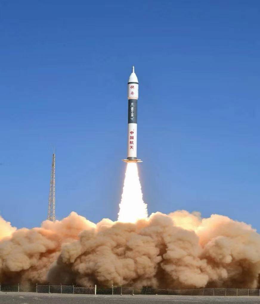 58fd9d258de9d7446f7b80407fdf966d.jpg 58fd9d258de9d7446f7b80407fdf966d.jpg