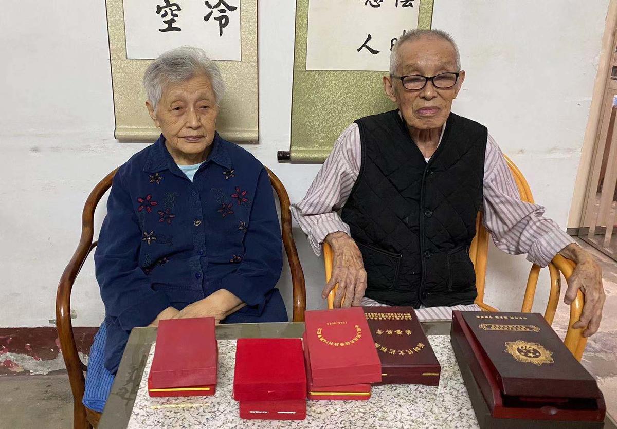 宜昌这对老夫妻年龄加起来190岁精神矍铄老有所乐