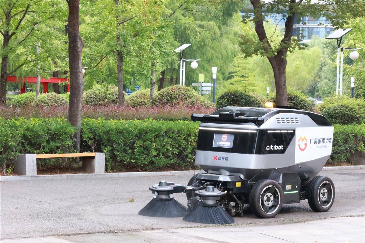 无人扫地机沿路线清扫2.JPG