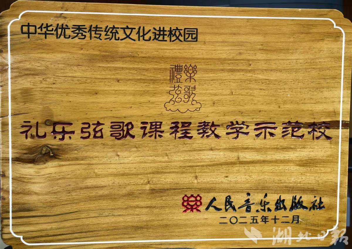 210505628f85e94ffc3754232351855a.jpg 210505628f85e94ffc3754232351855a.jpg