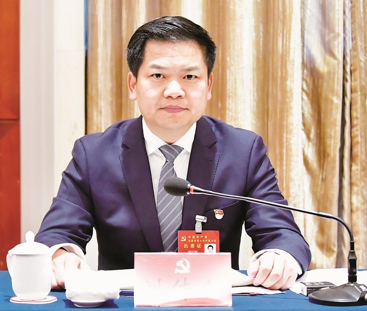 宜昌市第七次党代会代表,枝江市委书记余峰:聚焦"五新"产业加快强产