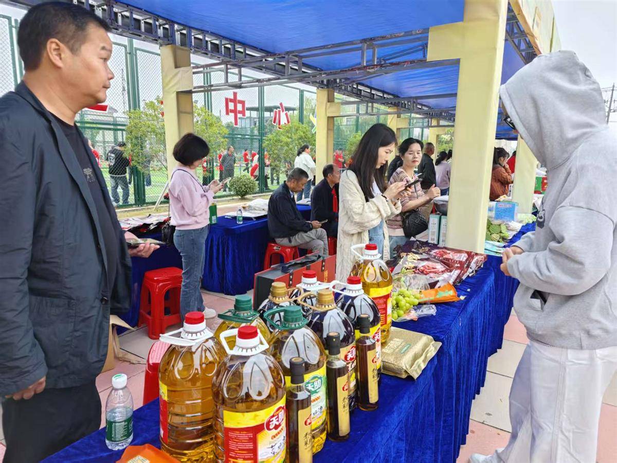 6a5e58e9b61cd13b1292d50075e9f14b.jpg 6a5e58e9b61cd13b1292d50075e9f14b.jpg