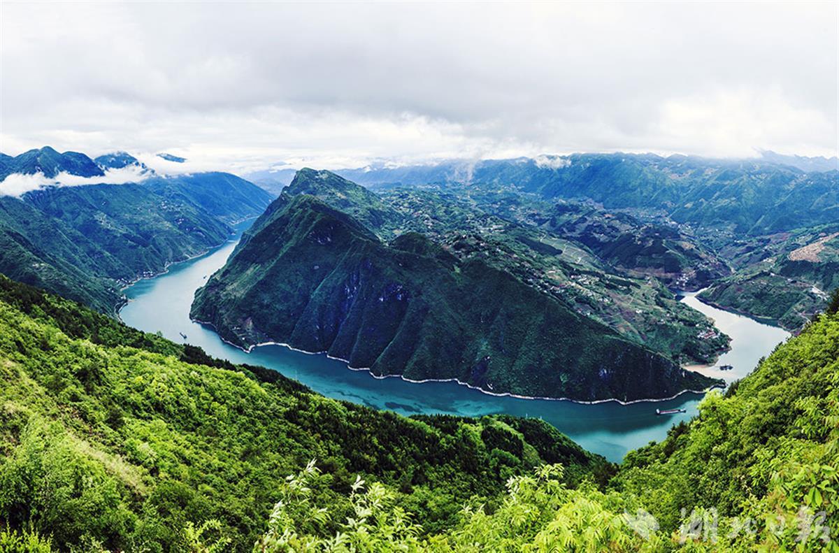 组图巫峡口赏雾气势磅礴