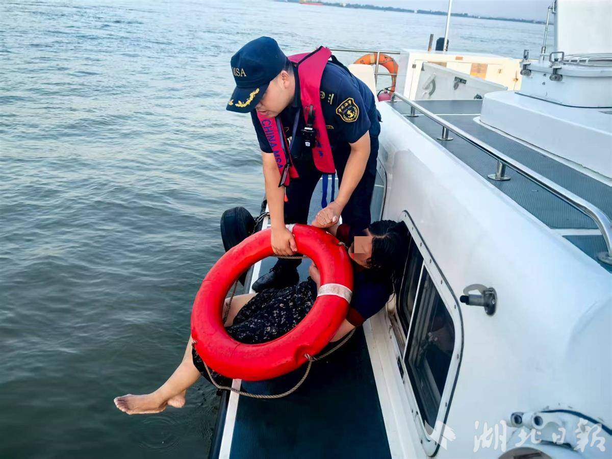 图22_副本.jpg 图22_副本.jpg