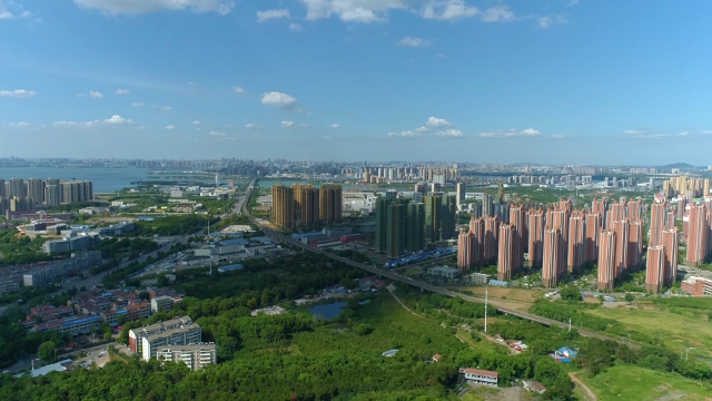 勇于担当谋改革 全力以赴促发展在“五个江夏”建设中展现发改作为 - 湖北日报新闻客户端