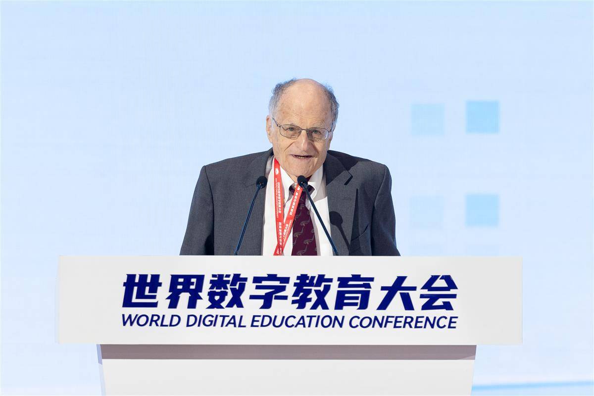 诺贝尔经济学奖得主托马斯·萨金特。