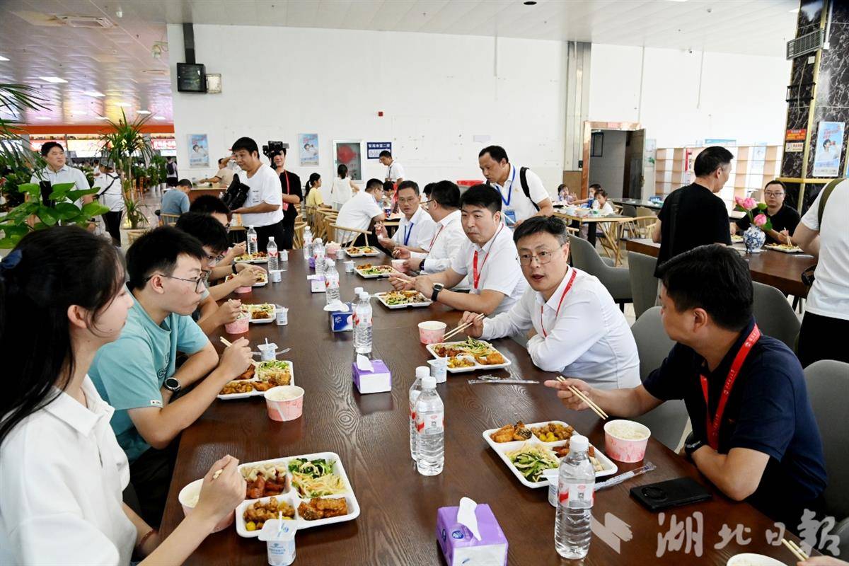 微信图片_20250907120441_28.jpg 微信图片_20250907120441_28.jpg