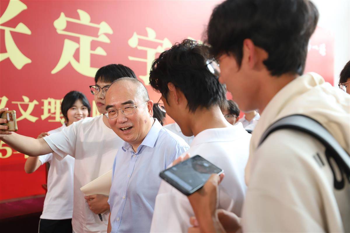 IMG_0952.JPG IMG_0952.JPG