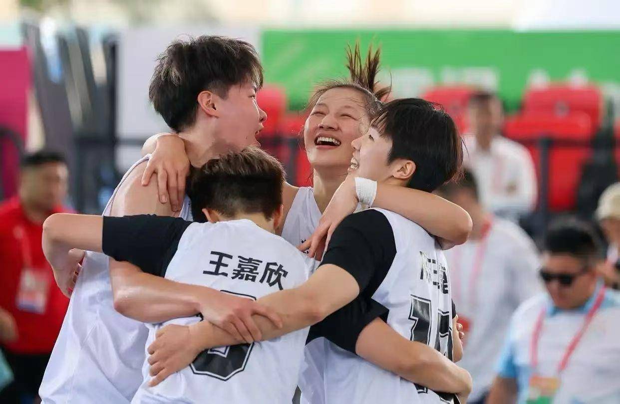 e32aeac2851a58b6afc134b96800d10b.jpg e32aeac2851a58b6afc134b96800d10b.jpg