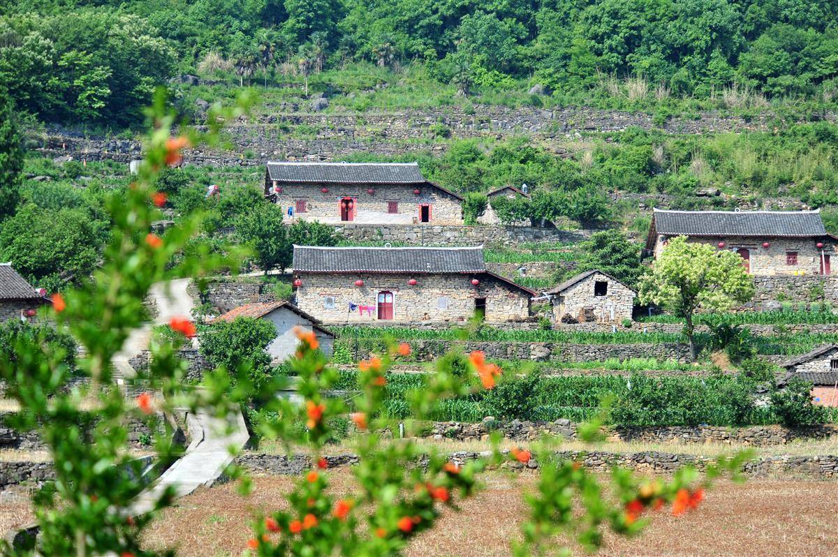 百年石屋古韵悠长