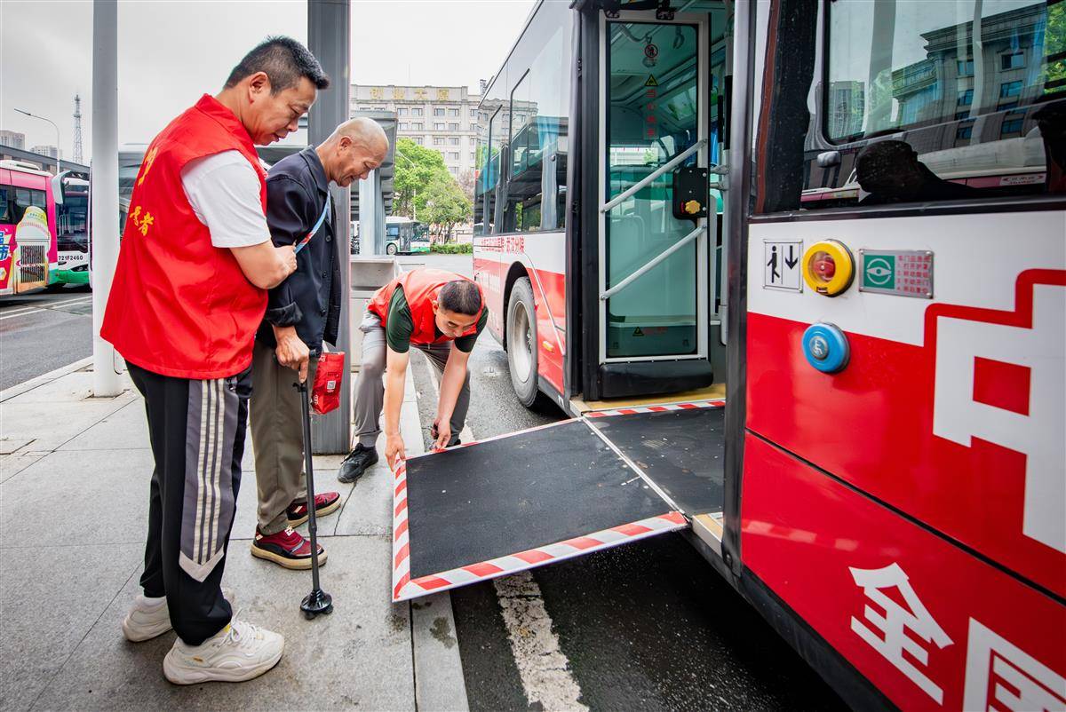 微信图片_20251024081830_97_190.jpg 微信图片_20251024081830_97_190.jpg