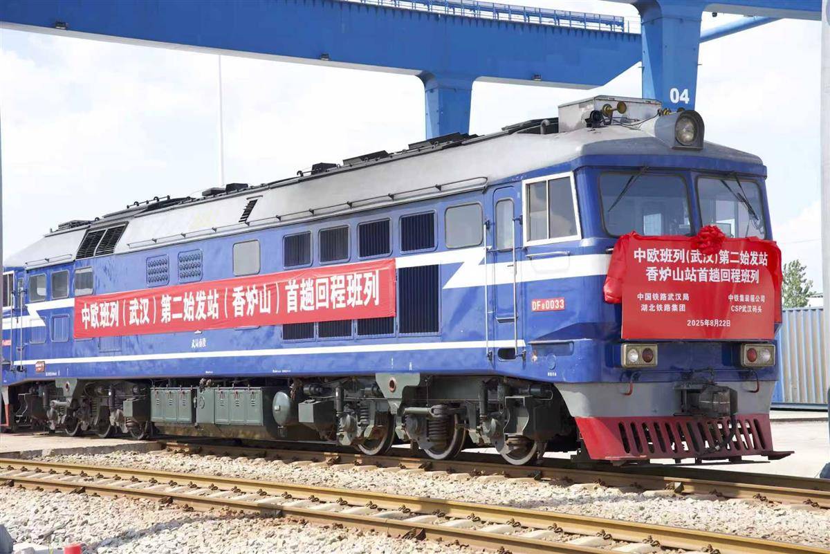 8ea20dc375bae3f1589819908599cfe9.jpg 8ea20dc375bae3f1589819908599cfe9.jpg