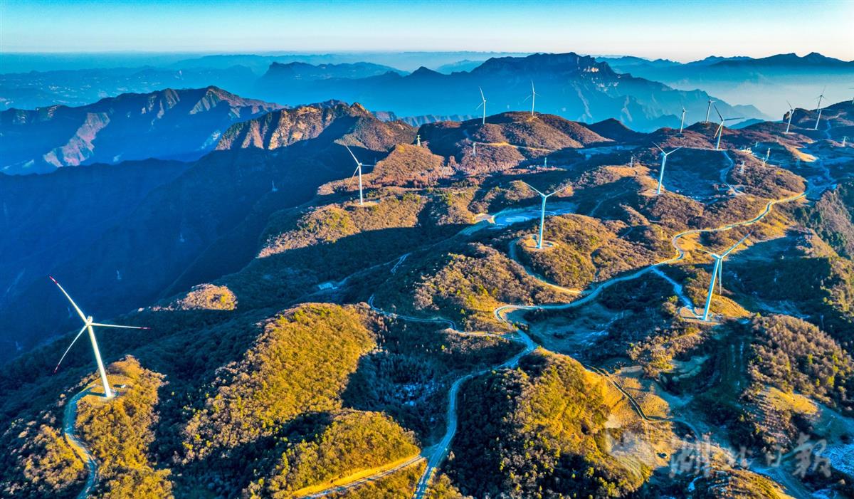 湖北五峰:加大清洁能源布局,每年风力发电达7亿度