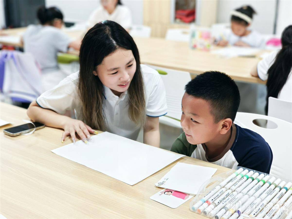 心理关怀+地理探索”，华师学子联合社区举办“青少年活动周” - 湖北日报新闻客户端