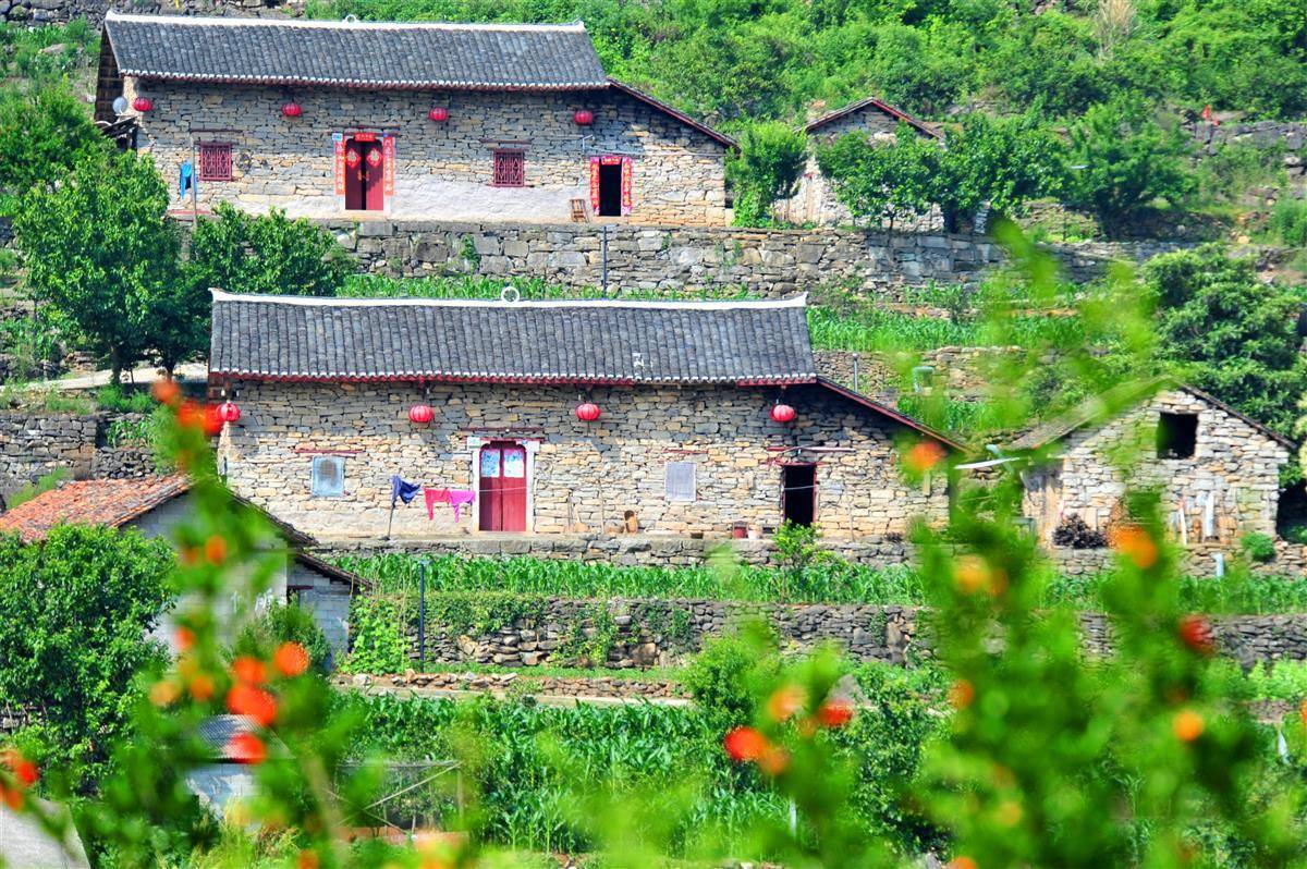 百年石屋古韵悠长