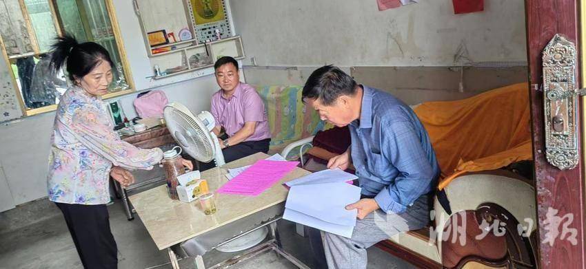竹溪水坪镇：用“六步走”工作法   推进防返贫监测工作走深走实.docx