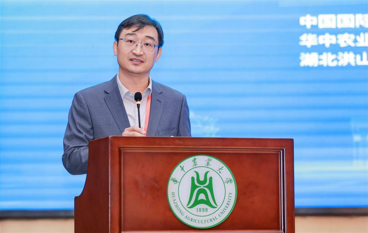 王磊.JPG 王磊.JPG