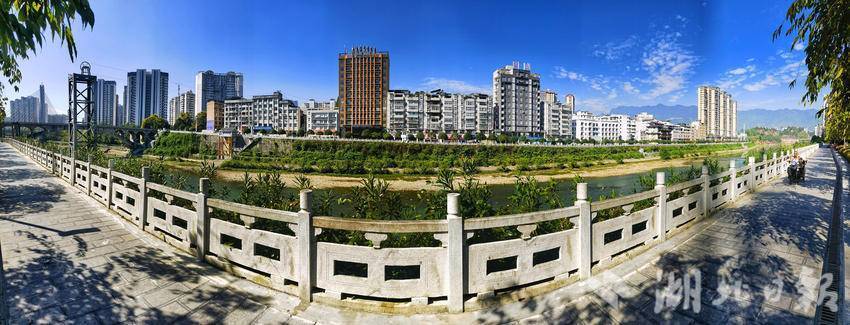 恩施市:亲水走廊风光如画