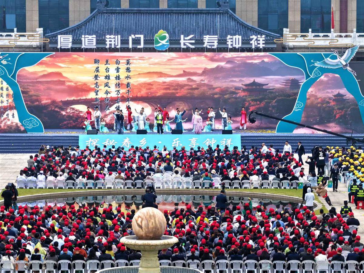 fc5e36ceb204673f1253a8381bef4c7.jpg fc5e36ceb204673f1253a8381bef4c7.jpg