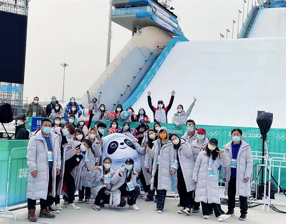 他是体育播音主持“全满贯”湖北第一人——湖北工程学院教师张文旭圆梦杭州亚运 - 湖北日报新闻客户端
