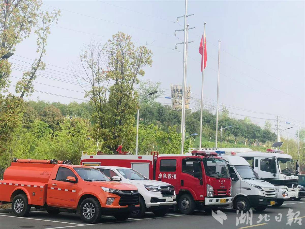 2e5807e919965c001b195cc33f6006a6.jpg 2e5807e919965c001b195cc33f6006a6.jpg