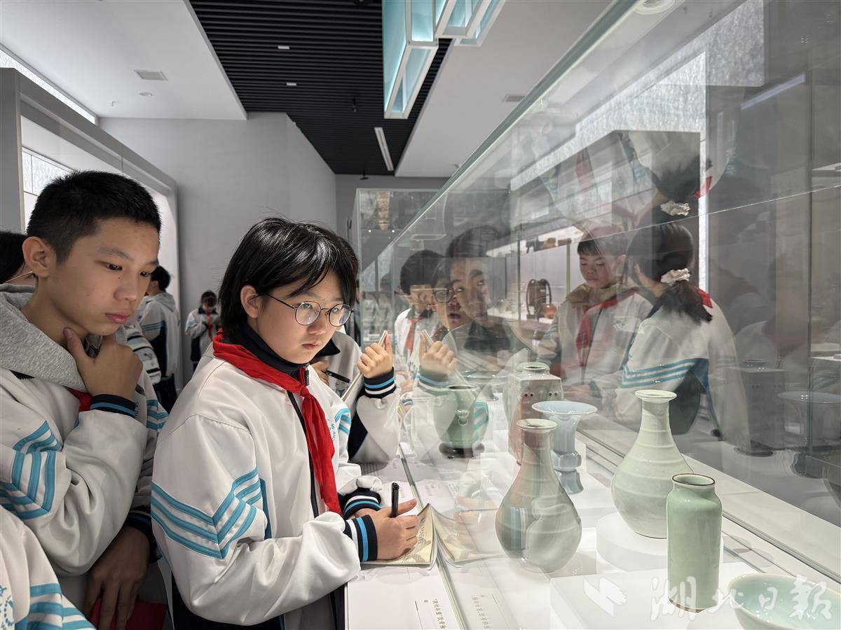 2馆 (11).JPG 2馆 (11).JPG