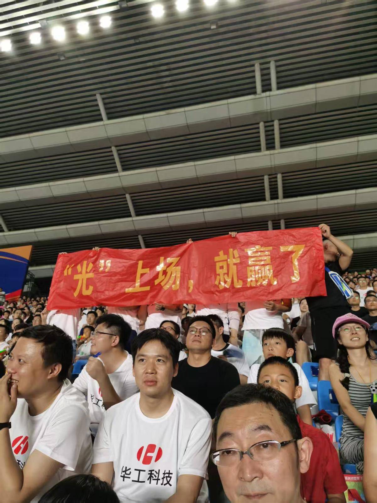 0c7cde06daeb81dc1ec58a9fa7c10db1.jpg