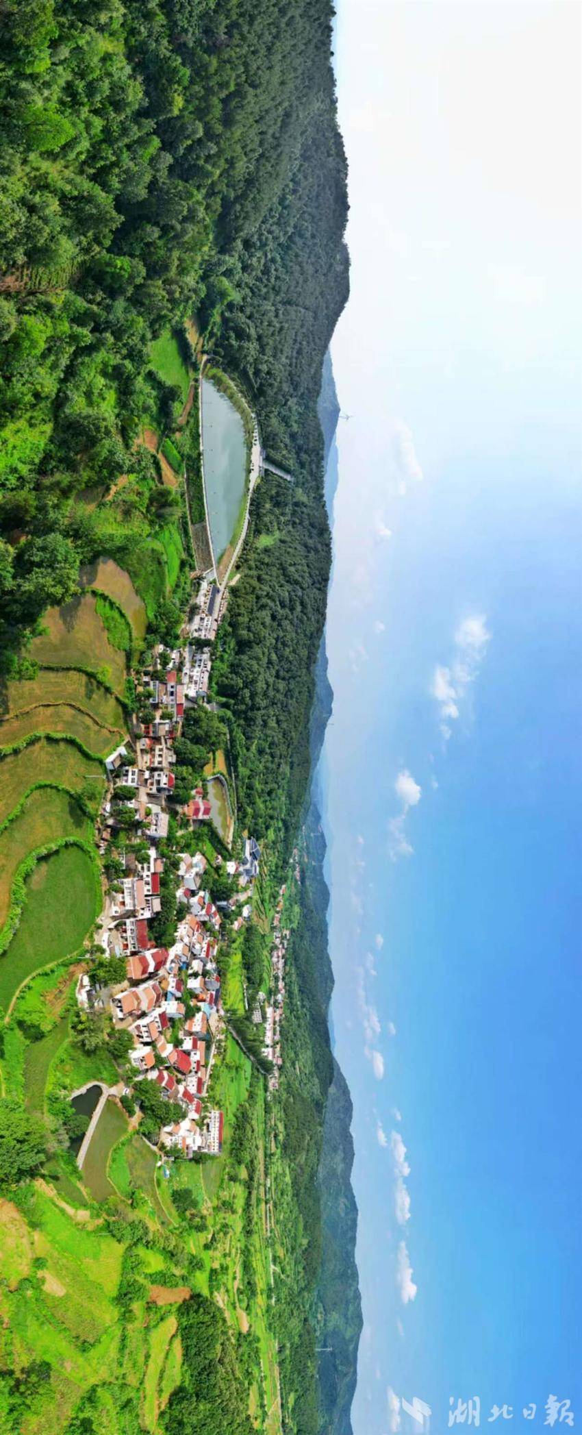 位于大别山深处的大悟县吕王镇刘院村。（通讯员 李骅骅 摄）