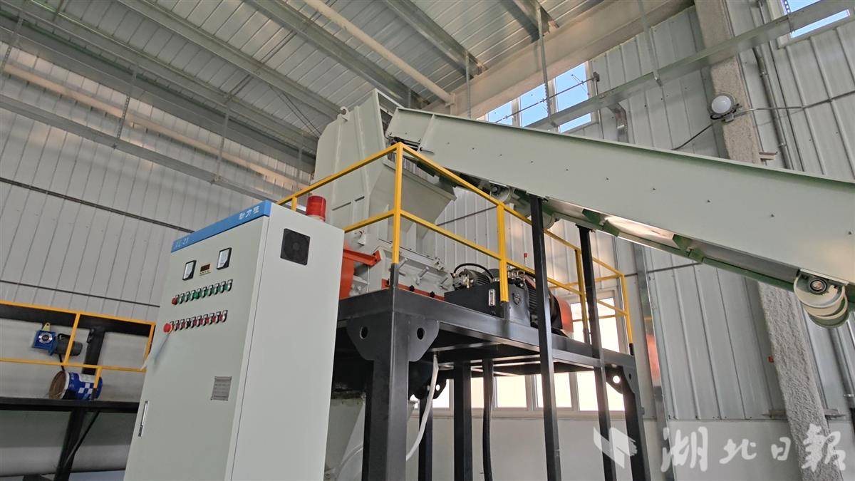 横版短视频.jpg 横版短视频.jpg