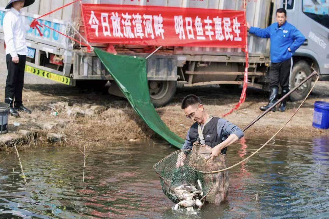 1a53562ca65e08bb4449734bf4708ee.jpg 1a53562ca65e08bb4449734bf4708ee.jpg