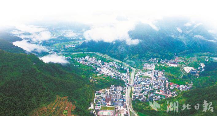 乡村振兴 强县富民｜咸丰：宜居宜业勾勒乡村“兴”图景 - 湖北日报新闻客户端