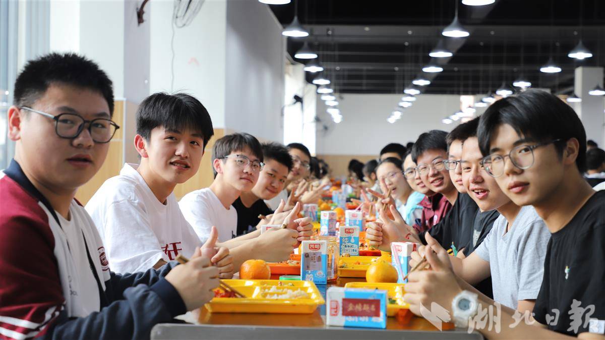 食堂“一元餐”活动1.JPG