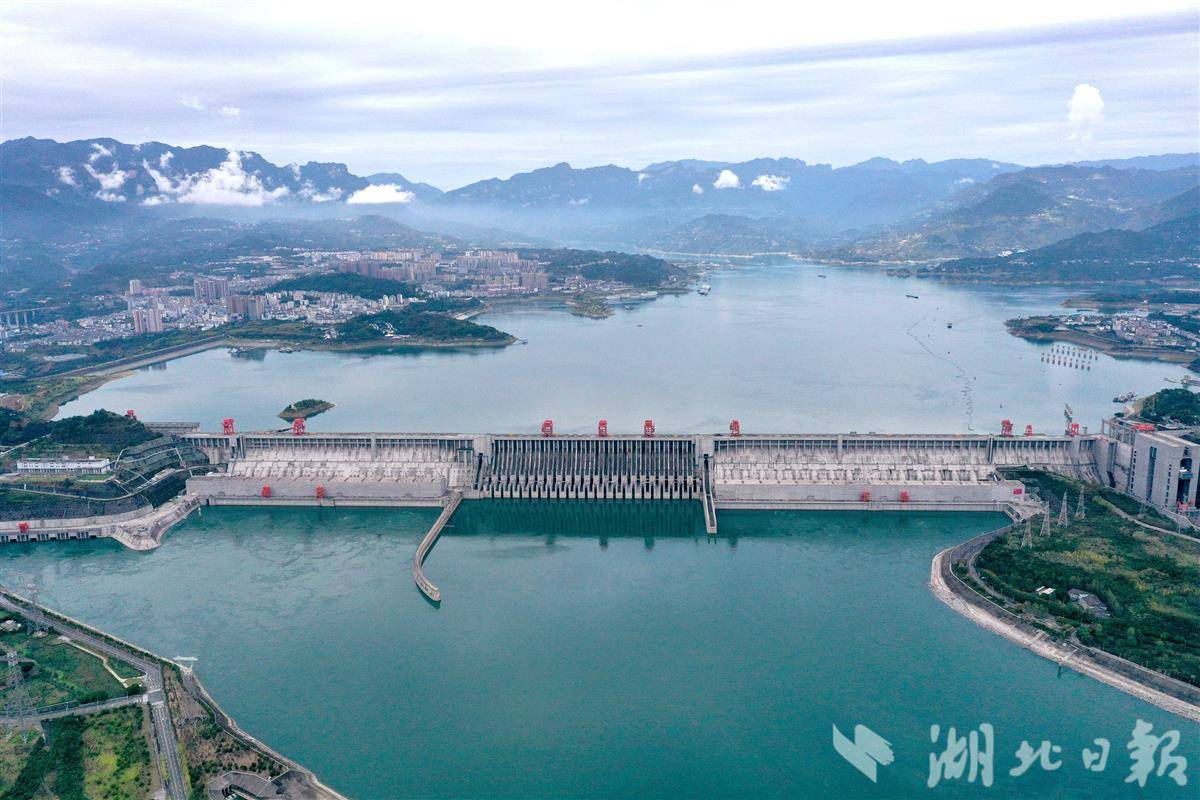 三峡工程.jpg