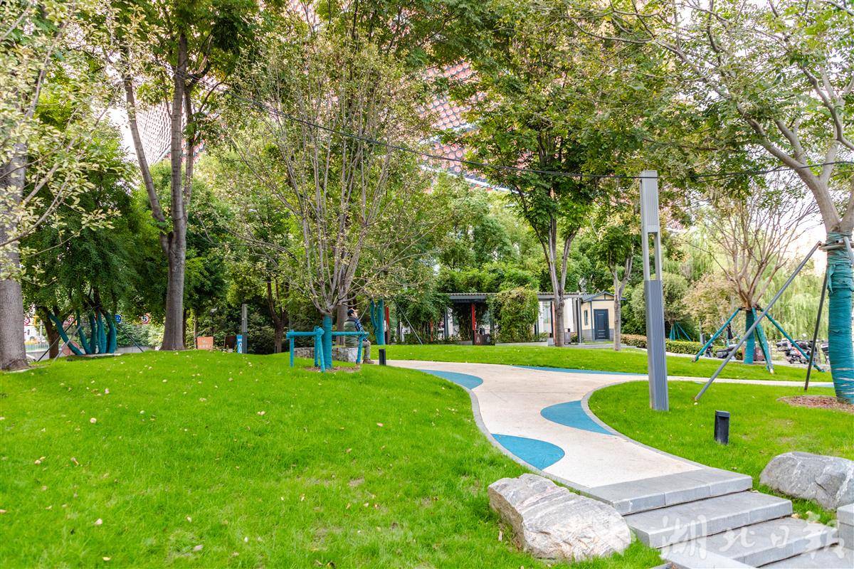 汉秀剧场口袋公园 (2).jpg 汉秀剧场口袋公园 (2).jpg