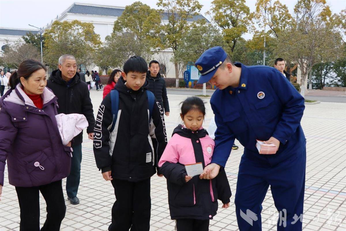 图片8.jpg