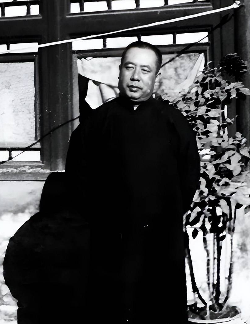 沉默的荣耀，动荡年代的舍生取义 - 湖北日报新闻客户端