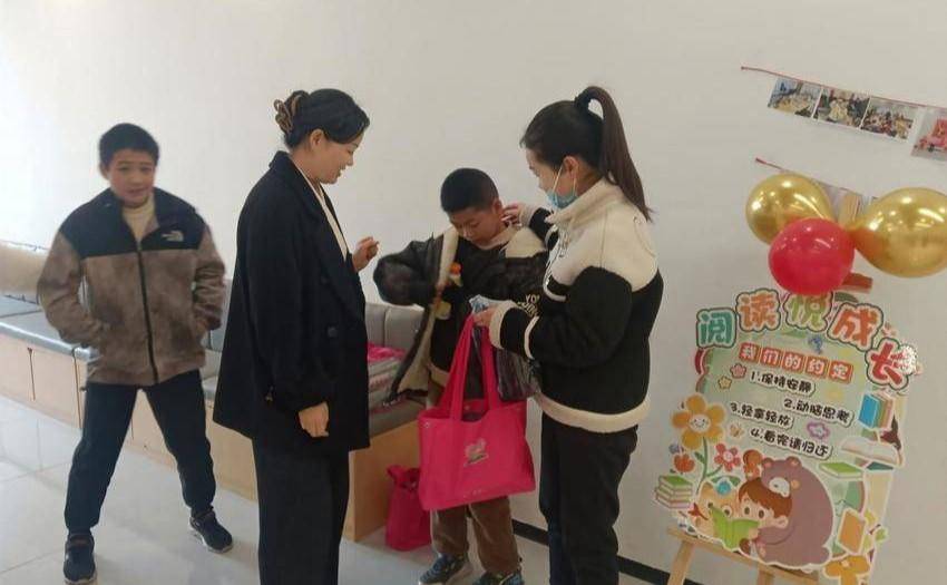 【新闻稿】“把爱带回家·暖心护航伴成长”——这个春节，葛店经开区的孩子和家长，把爱和年味一起带回家（终稿）.docx