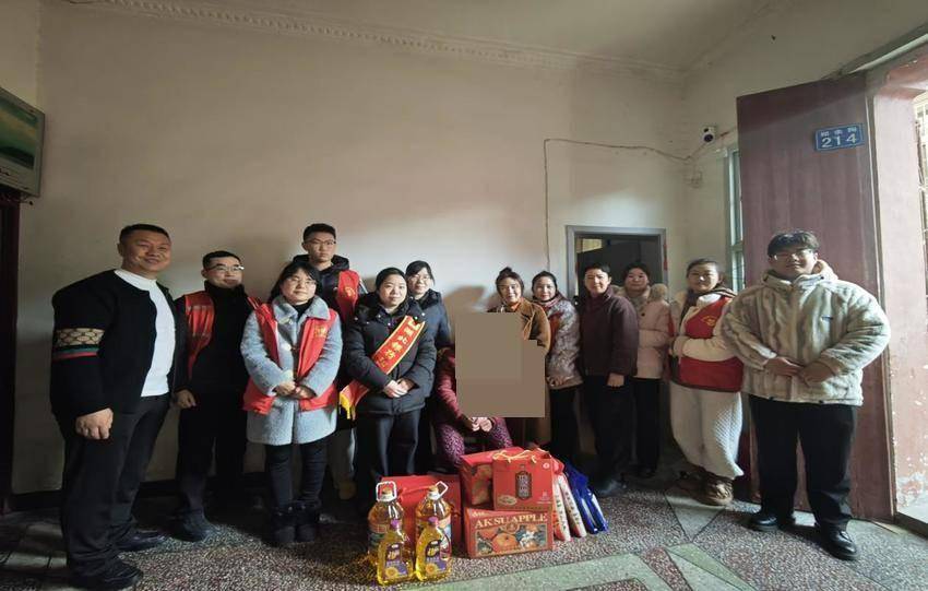 “岁寒情更深 慰问暖人心“困难群体新春慰问系列活动简报docx.docx